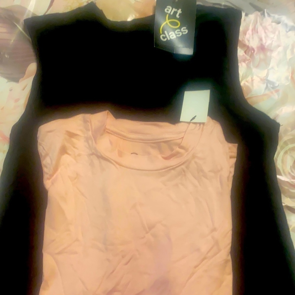 2/$20.  Sleeveless Crew NeckTee Bundle 10/12 Pink & Black Summer Layering Fall